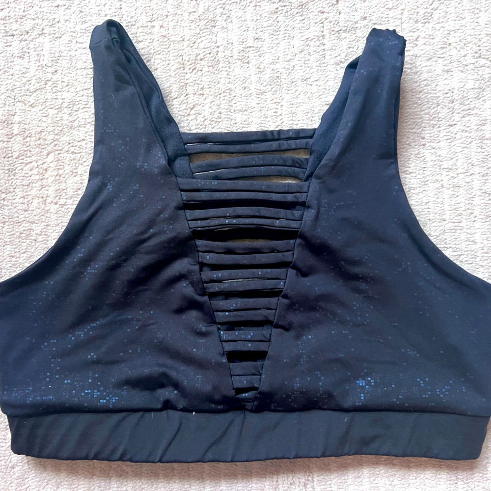 Peloton Twilight 925 Sports Bra small